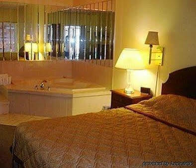 Caravan Inn ไนแอการาฟอลส์ ภายนอก รูปภาพ
